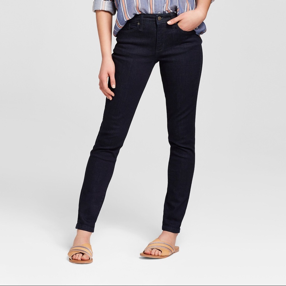 NWT Dark skinny jeans
